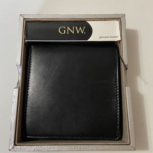 GNW hipster leather wallet